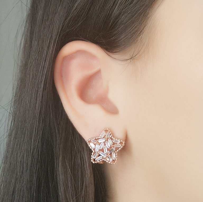 AE16160CZPP-  EARRING MIN.$100 -20% 6PCS-30% 12PCS-40%