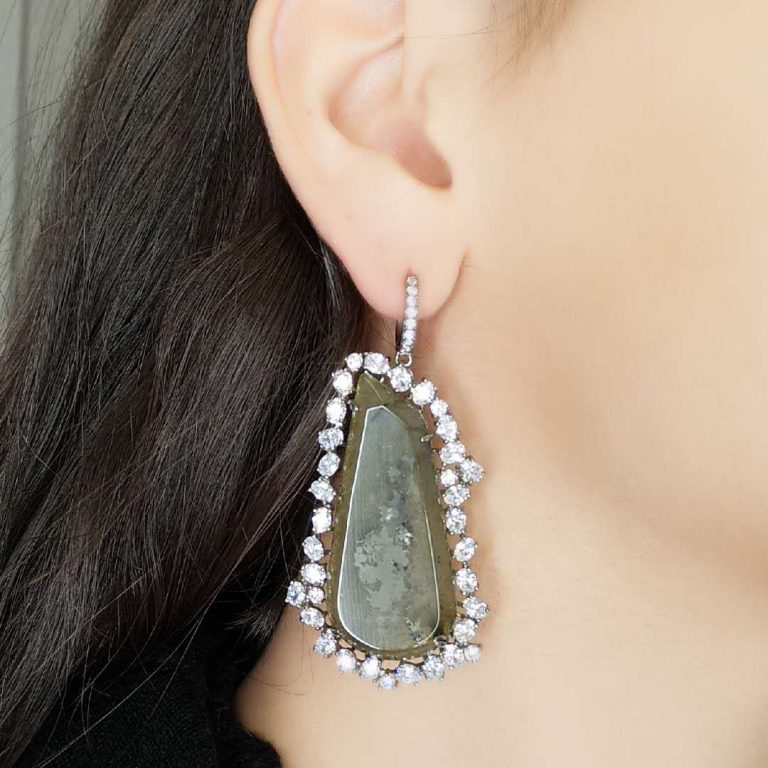 GEM14417WLABBP-LABRADORITE EARRING MIN.$100 -20% 6PCS-30% 12PCS-40%